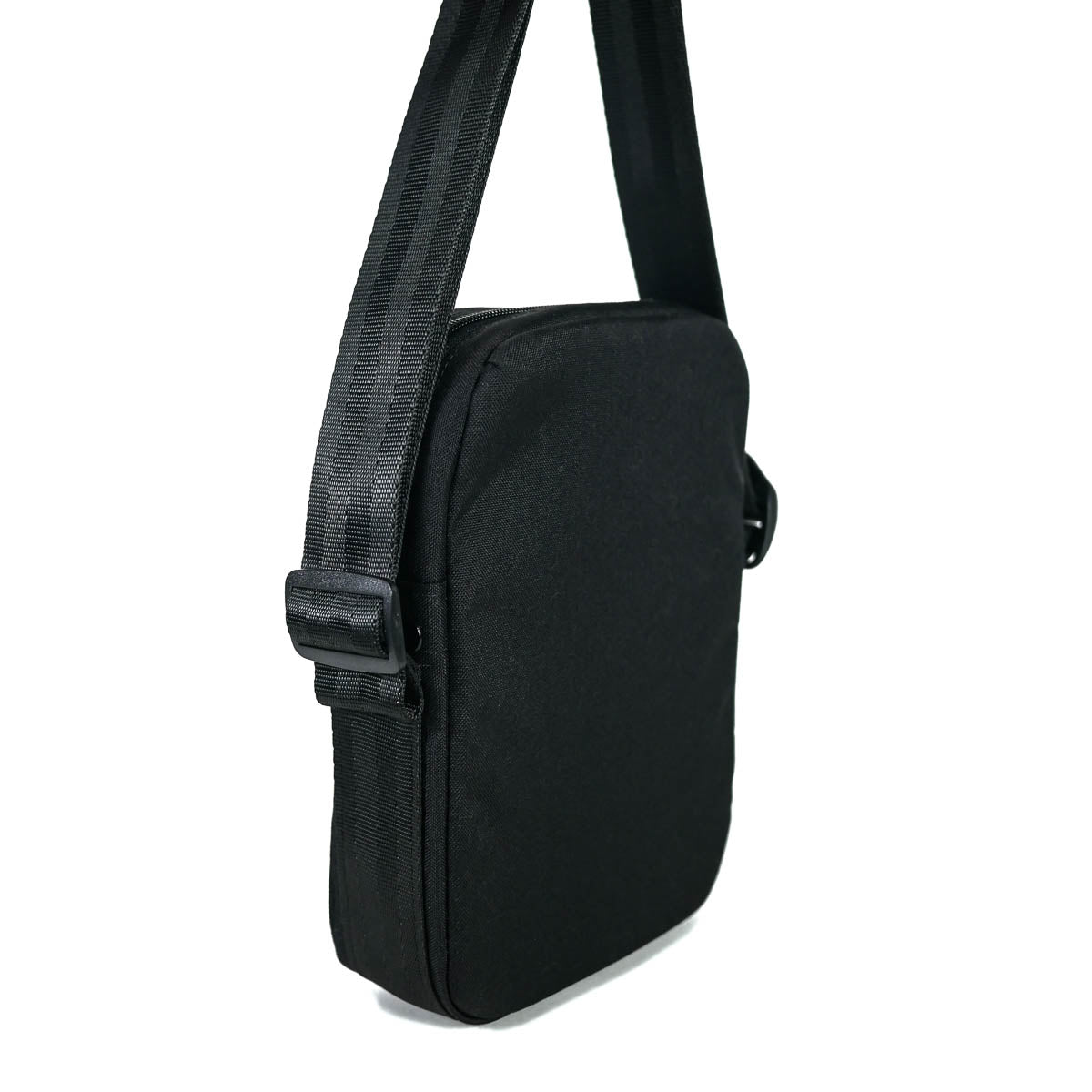 Simple store shoulder bag